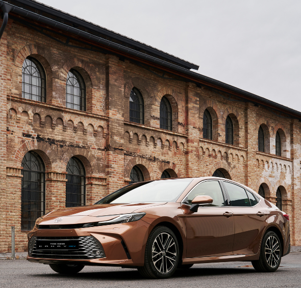 混能車駕駛：邁向更環保未來的一步